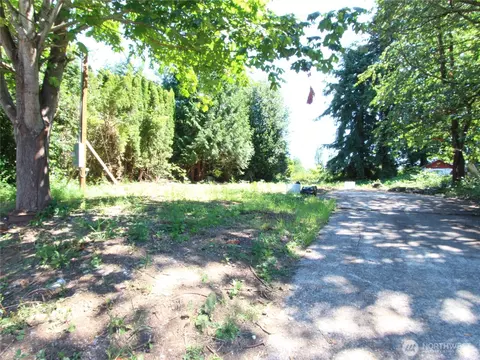 7056 Tall Cedars Ln, Ferndale, WA 98248