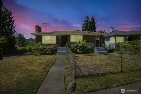 8457 Renton Ave S, Seattle, WA 98118
