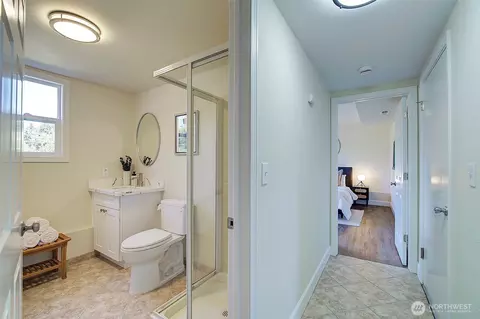 Bath - 2019 181st St SE, Bothell, WA 98012 photo 2 of 2