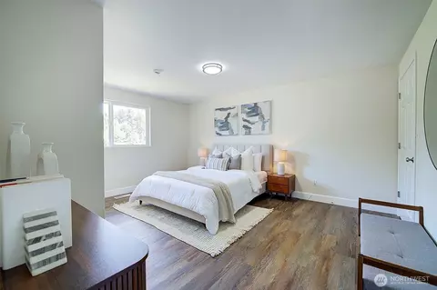 Bedroom - 2019 181st St SE, Bothell, WA 98012 photo 1 of 2