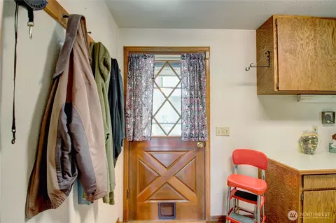 Entry Way - 46699 Baker Loop Rd, Concrete, WA 98237 photo 1 of 1