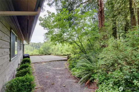 Exterior - 46699 Baker Loop Rd, Concrete, WA 98237 photo 7 of 8