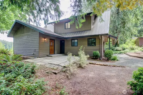 Exterior - 46699 Baker Loop Rd, Concrete, WA 98237 photo 1 of 8