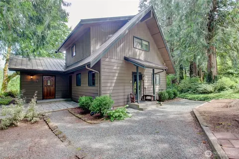 Exterior - 46699 Baker Loop Rd, Concrete, WA 98237 photo 2 of 8