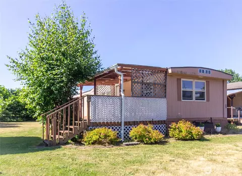 838 W Axton Rd #54, Bellingham, WA 98226