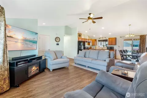 1270 E Birch St, Othello, WA 99344 photo 11