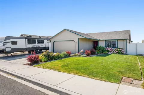 1270 E Birch St, Othello, WA 99344