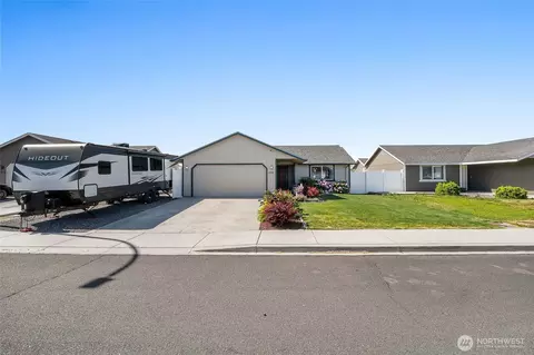 1270 E Birch St, Othello, WA 99344 photo 3