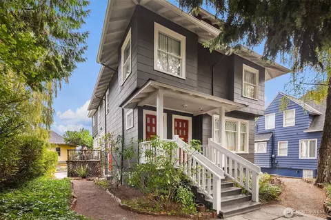 Exterior - 914 23rd Ave E, Seattle, WA 98112 photo 3 of 5