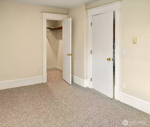 Bedroom - 914 23rd Ave E, Seattle, WA 98112 photo 5 of 5