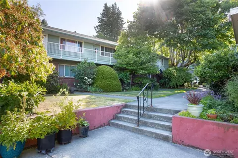 901 N Forest St #146, Bellingham, WA 98225