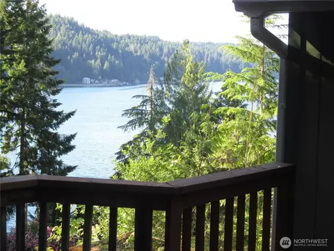 330 E Timbertides Rd, Union, WA 98592 photo 15
