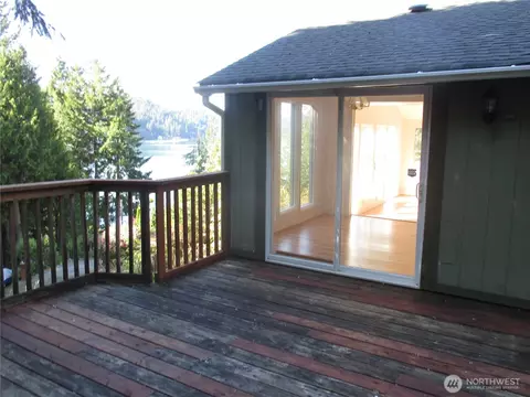 330 E Timbertides Rd, Union, WA 98592 photo 13