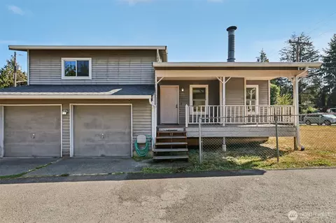 3000 SW 106th St, Seattle, WA 98146
