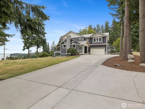 38 Chick Rd, Camano Island, WA 98282