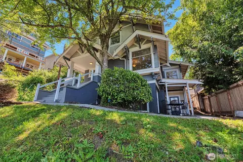 715 W Howe St, Seattle, WA 98119