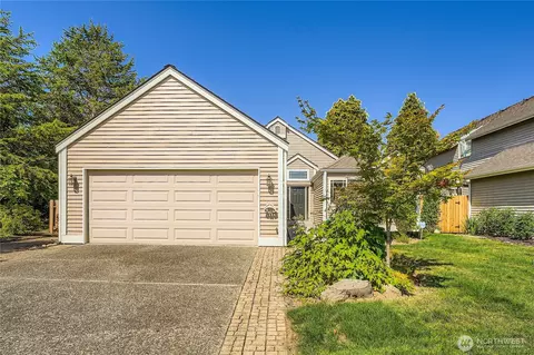 31451 48th Pl SW, Federal Way, WA 98023