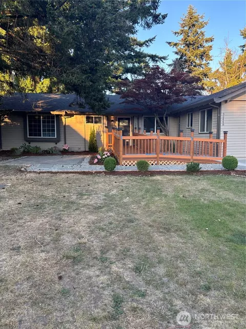 30448 11th Ave S, Federal Way, WA 98003