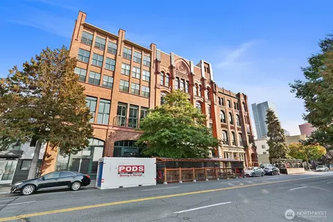 2324 1st Ave #210, Seattle, WA 98121