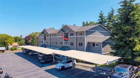 1700 SW Mulberry Pl #A204, Oak Harbor, WA 98277