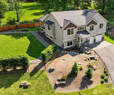 17719 NE 160th Pl, Woodinville, WA 98072