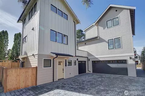 10216 40th Ave SW, Seattle, WA 98146
