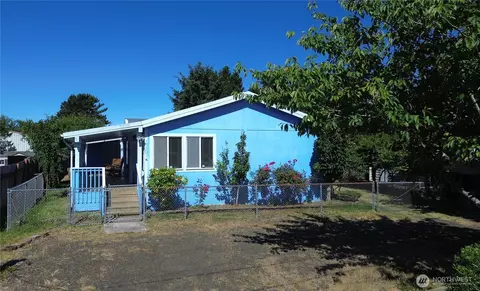 1287 Oceano Dr, Grayland, WA 98547