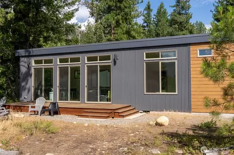 7 Mazama Meadows Ln, Mazama, WA 98833