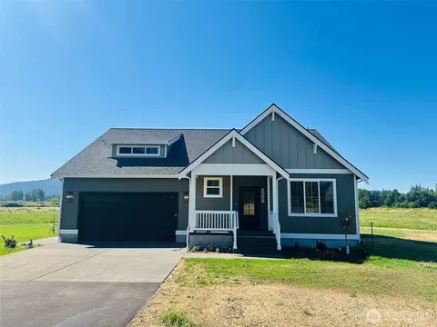 3865 E Hoff Rd, Everson, WA 98247
