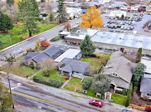 30 SE Bush St, Issaquah, WA 98027