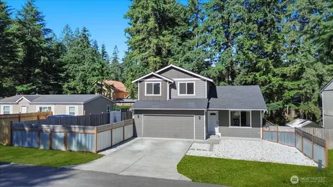 Exterior - 25506 32nd Ave E, Spanaway, WA 98387 photo 2 of 2