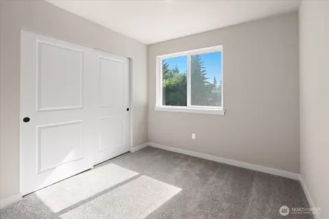 Bedroom - 25506 32nd Ave E, Spanaway, WA 98387 photo 3 of 6