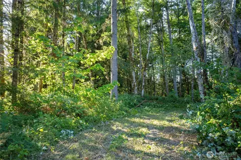6938 Woodard Bay Rd NE, Olympia, WA 98506