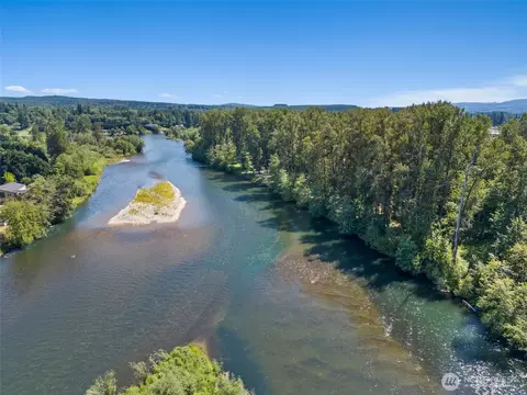 132 40 Mulford Rd, Toledo, WA 98591