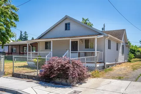 710 4th St SE, Auburn, WA 98002