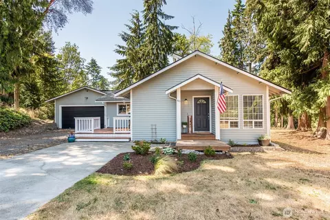 60 Woodridge Dr, Sequim, WA 98382