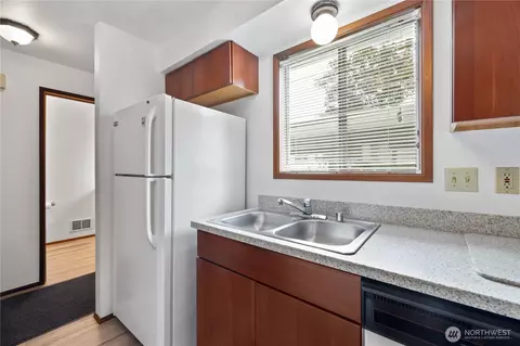 18910 Bothell Everett Hwy #K3, Bothell, WA 98012 photo 6