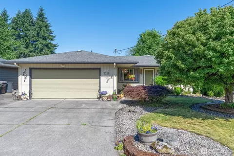2319 34th Ave, Longview, WA 98632