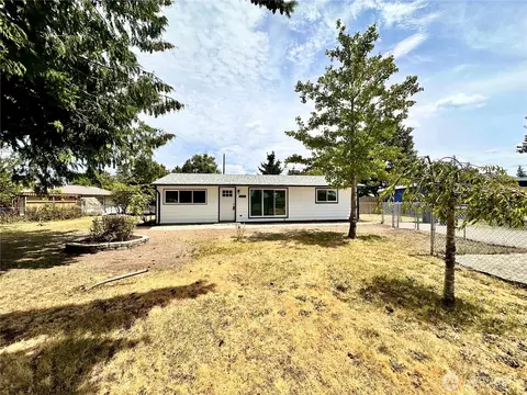 4816 Diamond Blvd SW, Lakewood, WA 98499