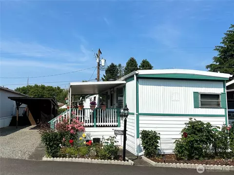 5626 SW 113th Ave E #63, Puyallup, WA 98372