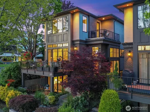518 Market St, Kirkland, WA 98033
