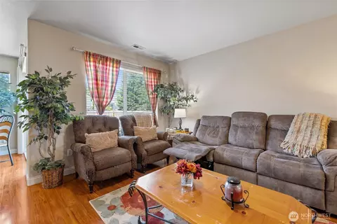 20304 48th Ave E, Spanaway, WA 98387 photo 9