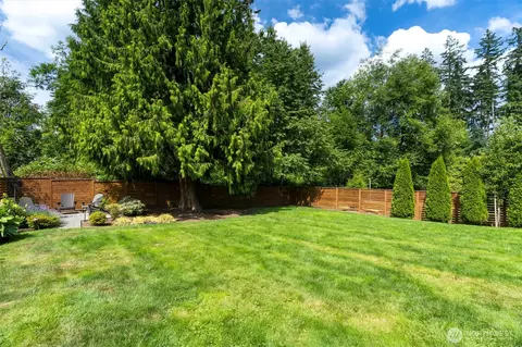 Exterior - 4613 234th Pl SE, Bothell, WA 98021 photo 6 of 7
