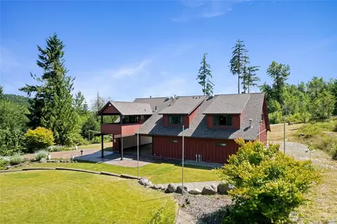 3120 403rd St E, Eatonville, WA 98328