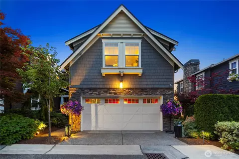 6511 108th Ave NE #3, Kirkland, WA 98033