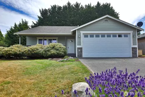 4880 Harbor Hills Dr, Freeland, WA 98249