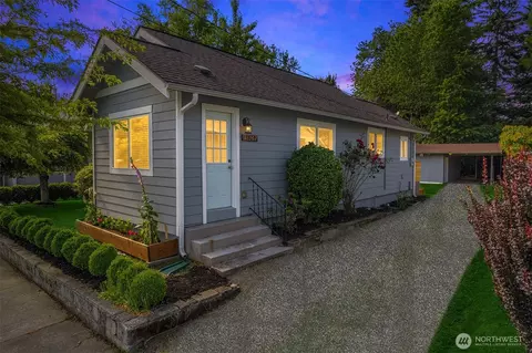 38362 SE Cedar St, Snoqualmie, WA 98065