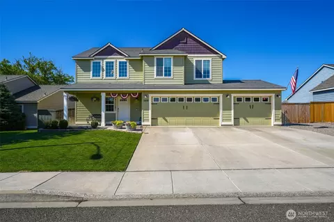 9819 Norfolk Dr, Pasco, WA 99301