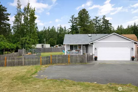 1664 Allyson St, Oak Harbor, WA 98277