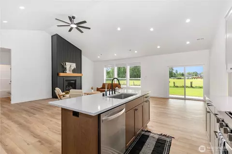 Other - 1204 E Georgia Ln, Everson, WA 98247 photo 3 of 6